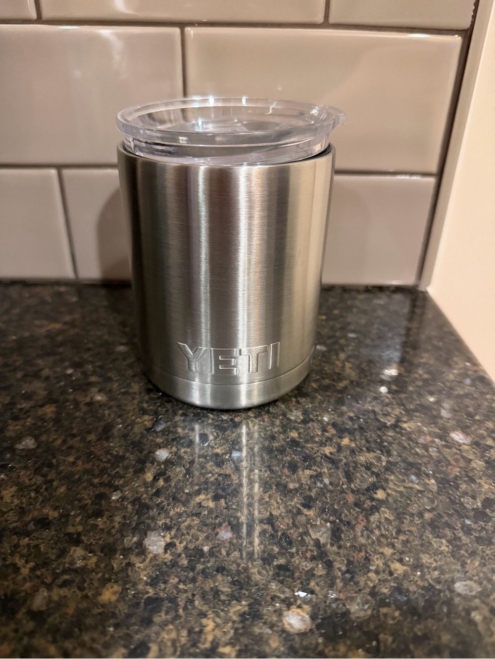 Yeti Stainless Steel Tumbler - Silver with Clear Lid